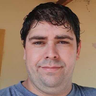 Bem vindo ao meu mundo solitário, só não repare na bagunça.