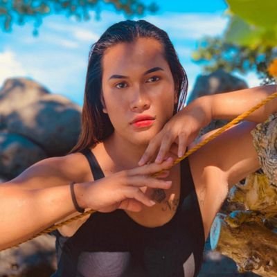 NicolePanulaya
Makeup Artist: @Nicole'sGlowUpStar
FB page: @NicoleZaynPanulaya
Instagram: @nicolezayn20
Tiktok: @NicoleZayn
Follow to my page!!