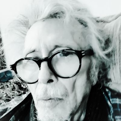 L'art pictural a nourri mes réflexions sur la vie Y a t il une vie cachée que l'art nous révèle de manière parfois éclairée parfois mystérieuse?