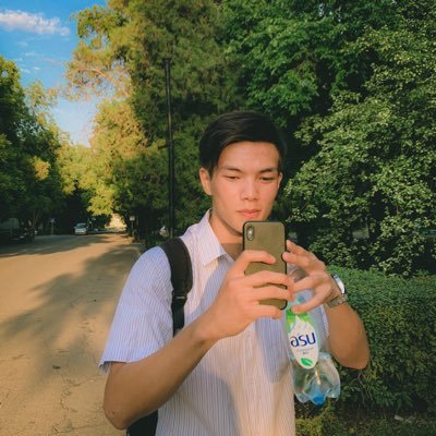 erj_sh's profile picture. 