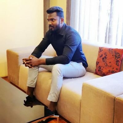 Aathi51893719's profile picture. 