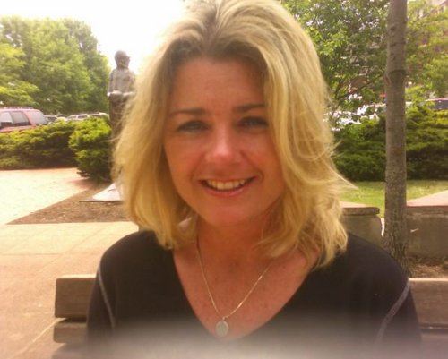 Randalynn39's profile picture. The older I get the happier I become. I still love rock music and recently  became a  fan  of country