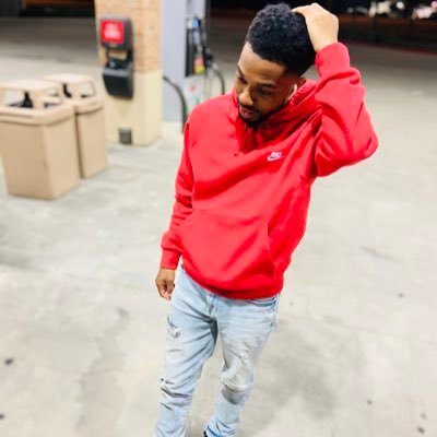 asap__lip's profile picture. • 21 • Scorpio