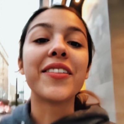 daily pictures of olivia rodrigo ♡