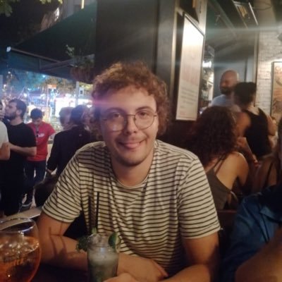 atmacadenizz's profile picture. 