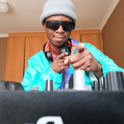 Young DeepHouse spinner, Based in Pretoria, Mabopane.


Genre : Deephouse♥️⏯️

Bookings: 0733148111 or 0823772594
 Email :tshepisoernest082@gmail.com