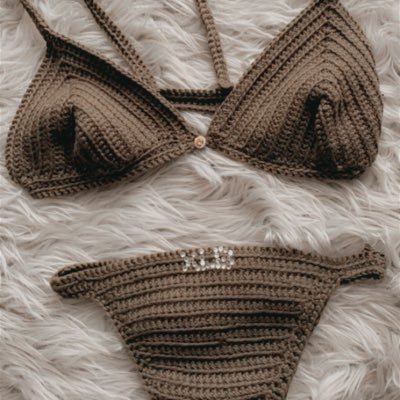 Xlabourgeoisie's profile picture. 