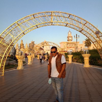 UzzalHussain's profile picture. keeping smile