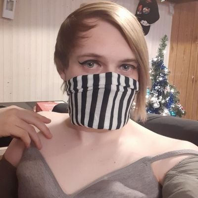 OnlyFansMsRosa's profile picture. onlyfans trans girl! 🥰 she/her

Im here to support onlyfans and document my body changing on estrogen! Onlyfans pays for the estrogen, so all subs are loved 😌