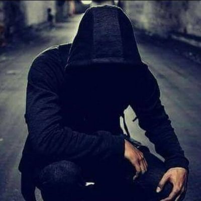 VaroonKumar18's profile picture. 