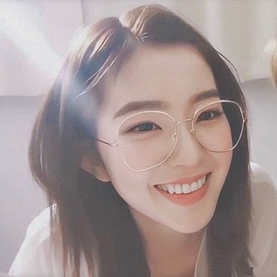 he/him ♡⃕ #아이린 #지젤 :: you bloomed good 𝗳𝗲𝗲𝗹𝗶𝗻𝗴𝘀 in my heart. ✰