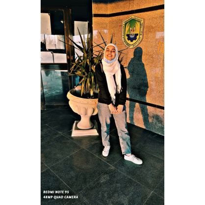 حاشاه أن يحيي فيك أملا ثم يقتله♥️
