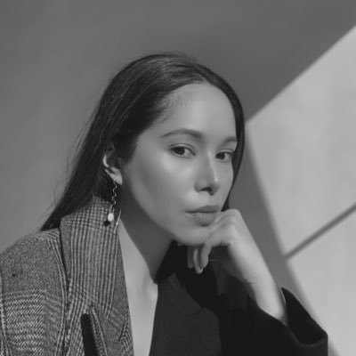 craftandcouture's profile picture. Creative pursuits in luxe minimalism. Wife and Mom. Art Director. Digital Content Producer. Visual Storyteller.