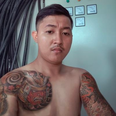 VahlevieReza's profile picture. 'No Sacrifice - No Victory'
Symphonic Deathcore | 
pin:2A57AD66
ig: @bdgvictory