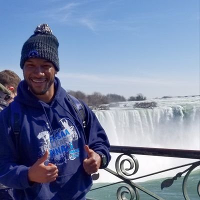 Astr0Wake's profile picture. Hakuna Matata

#CowboysNation