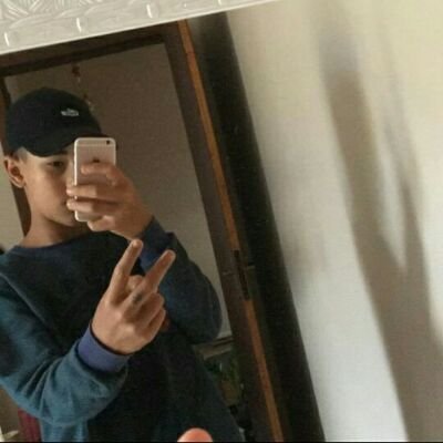 Mal falado na boca de quem queria estar no meu lugar
Zn - SC 🏝🌉
@avaifc 🦁
🐊🌴