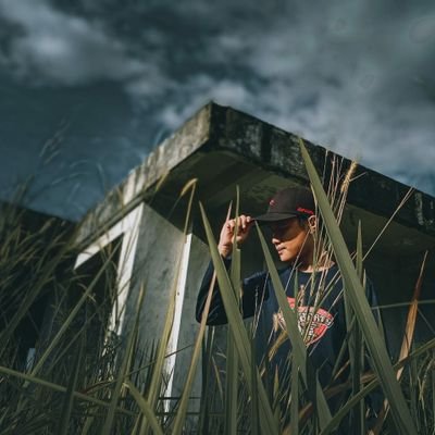 Ben50494104's profile picture. nothink...