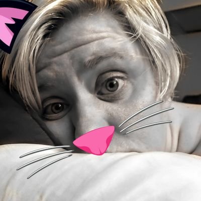 29 |🇺🇲Missouri| Spankee/Sub/Little | Poly | Non-binary
| Any pronouns
Into: BDSM, Spanking, submission, tickling, and more 😁
p.s. polite DM's only.