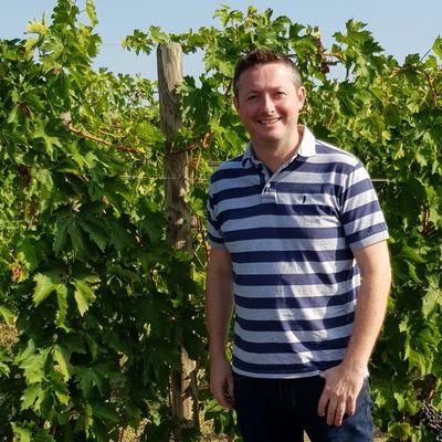 Sales manager for James Nicholson Wine Merchant. Husband & Father of 3- likes golf, wine and Liverpool FC. 
WSET Diploma holder.