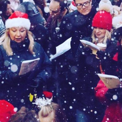 Email doorstepcarols@outlook.com to register your street or neighbourhood to sing carols at 6pm on Christmas Eve!