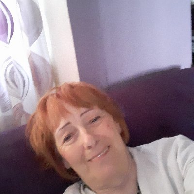 GenotHuguette's profile picture. 🦋🌻🌺🌸💐👄