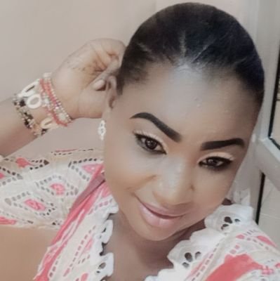 Hawa53295599's profile picture. 