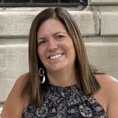 LisaHazen's profile picture. Healthcare strategist, baseball fan, dog lover, marketing & strategy consultant, vespa commuter, marketing mutt