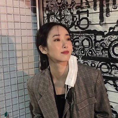 this user believes in women supremacy