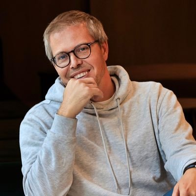 tlheen's profile picture. Senior software developer at NAV in Oslo, Norway.
