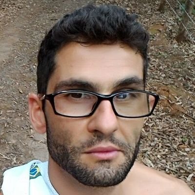 MakausC's profile picture. Quem não estiver preparado para perder o irrelevante , não estará apto para conquistar o fundamental!!!