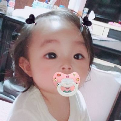 QwEx9pvGWPxL2md's profile picture. 愚痴とかたまに言うことあります❢4児ママ入れ墨大好き♥人のことわからないにグダグダ言ってくる人は嫌い❢普通に仲良くしたいですぅ❢めんどくさい人は切ります！