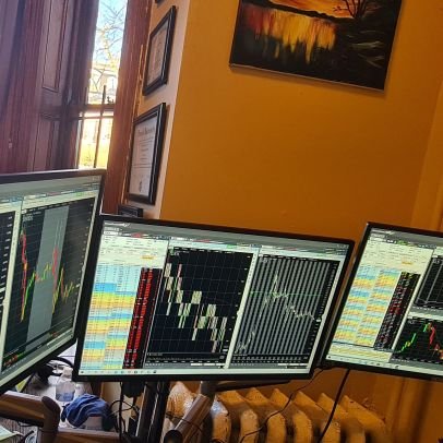KarimHamit's profile picture. Day/swing trader