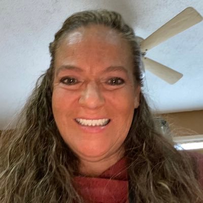 hhd33's profile picture. Divorced. 4 beautiful children (young adults) Kandace, Tyson, Harley, & Cad Loving life