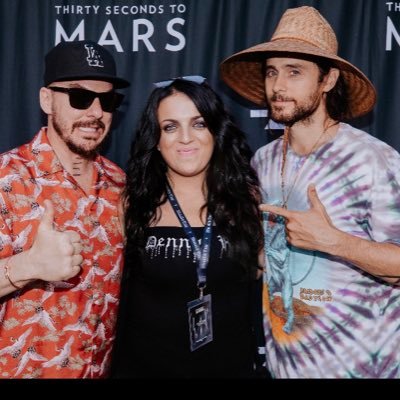 NadiaMJ81's profile picture. L❤️VE AND SUPP❤️RT @jaredleto, @shannonleto, @tomofromearth, @30secondstomars.