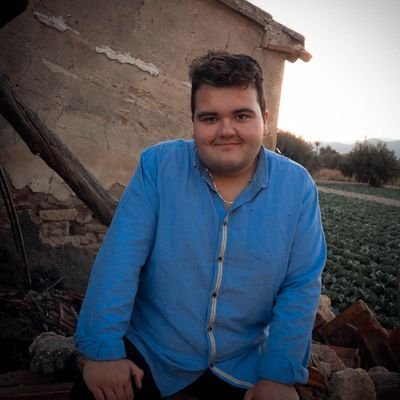 Diego Montero Martínez.
Único.
Tal y cómo yo soy.
Nadie ni nada en lo que yo no crea me cambiará.
Solo quiero a unas pocas personas, qué se sientan halagadas.