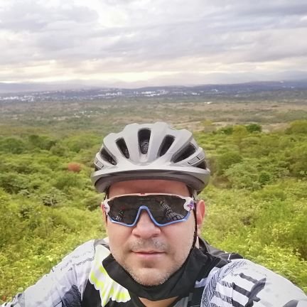 Ingeniero Indistrial, Especialista en Gerencia de la Salud Ocupacional...