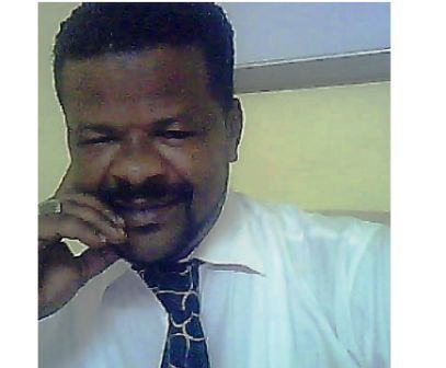 YahiaTahir's profile picture. Luv Music..Mad in ... you guess it ..OMG ..ok, well, Love travel , Reading writing ..what else? family man