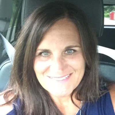 wife / mother of 3 / middle school teacher-librarian