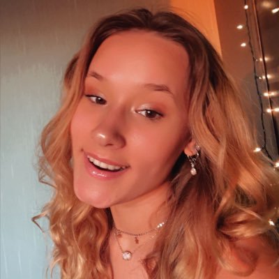 marinaschultzxo's profile picture. 