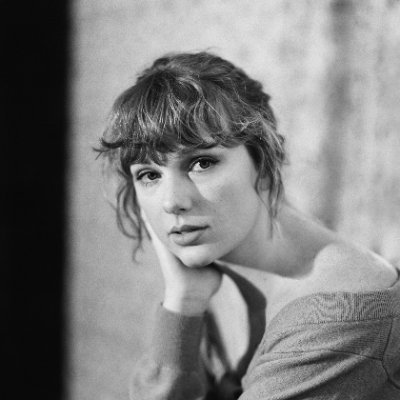 nguyenhieunha10's profile picture. forever is the sweetest con