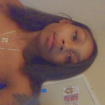 21 Years young🌸 Aries♈️ All sides of Shy🥴