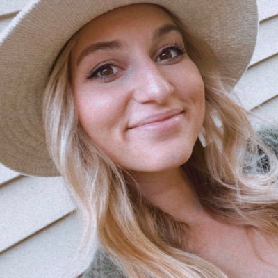 KellixHoffman's profile picture. the most uninteresting person here