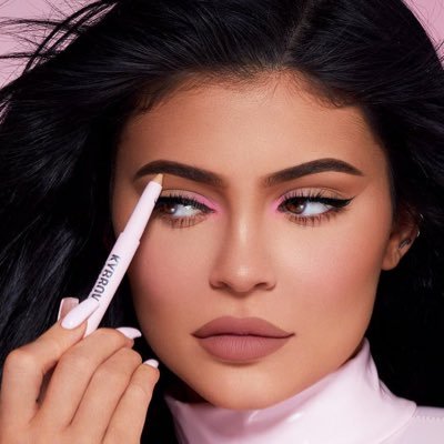 Sign up for kylie cosmetics now for new and exciting products at low prices 💋