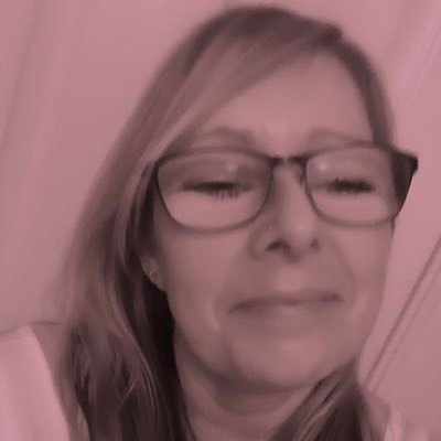 M1chelleEvans's profile picture. Relish the moment......