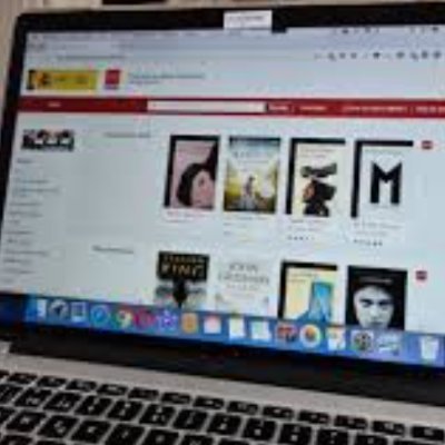 El acceso a la cultura, los libros y las historias es un derecho para todos los ciudadanos tanto en su formato tradicional como digital.Que no nos lo arrebaten!