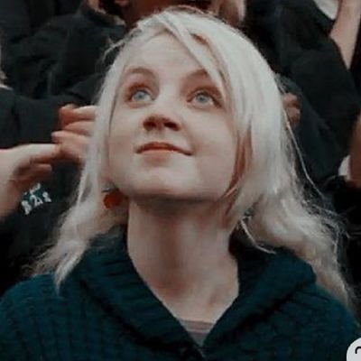 maia_lovegood's profile picture. “Acho que pensam que eu sou meio excêntrica, entende. De fato, algumas pessoas me chamam Di-lua Lovegood.” 💙🦋🍮✨🔮