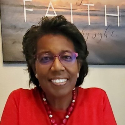 Love God, Married, Author of 4 books, Helping Single Parents, Praying with single parent business owners.
https://t.co/L60qFPZHqk