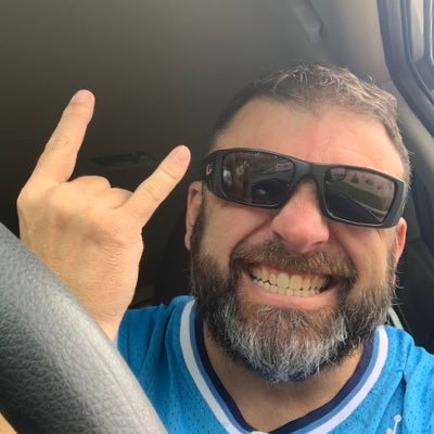 Grew up in Binghamton,NY. Currently live in Minnesota.Believer that everything happens for a reason.