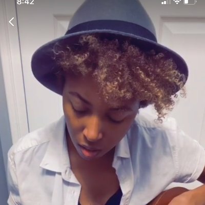 I am a musician, I play Ukelele, Piano and Guitar!