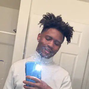 ⚡️CERTIFIED GRINDER⚡️🎒2k ON YT🎒🎮 STREAM ONLY ON YOUTUBE〽️🎮 CONTENT CREATOR 〽️🤍 Blessed⚡️🎒 MAKE BANNERS